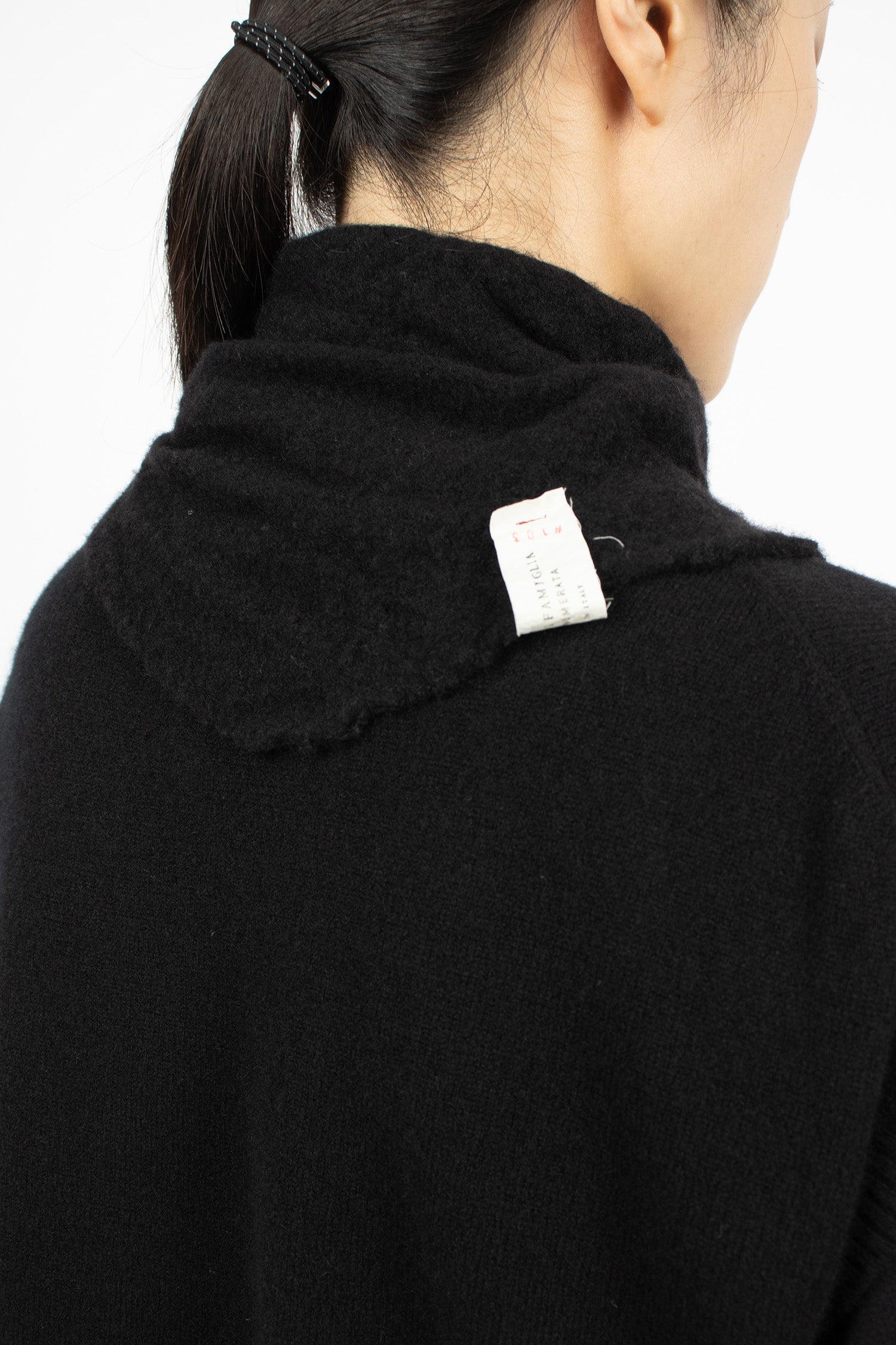 94_82 Soft Scout Scarf Black