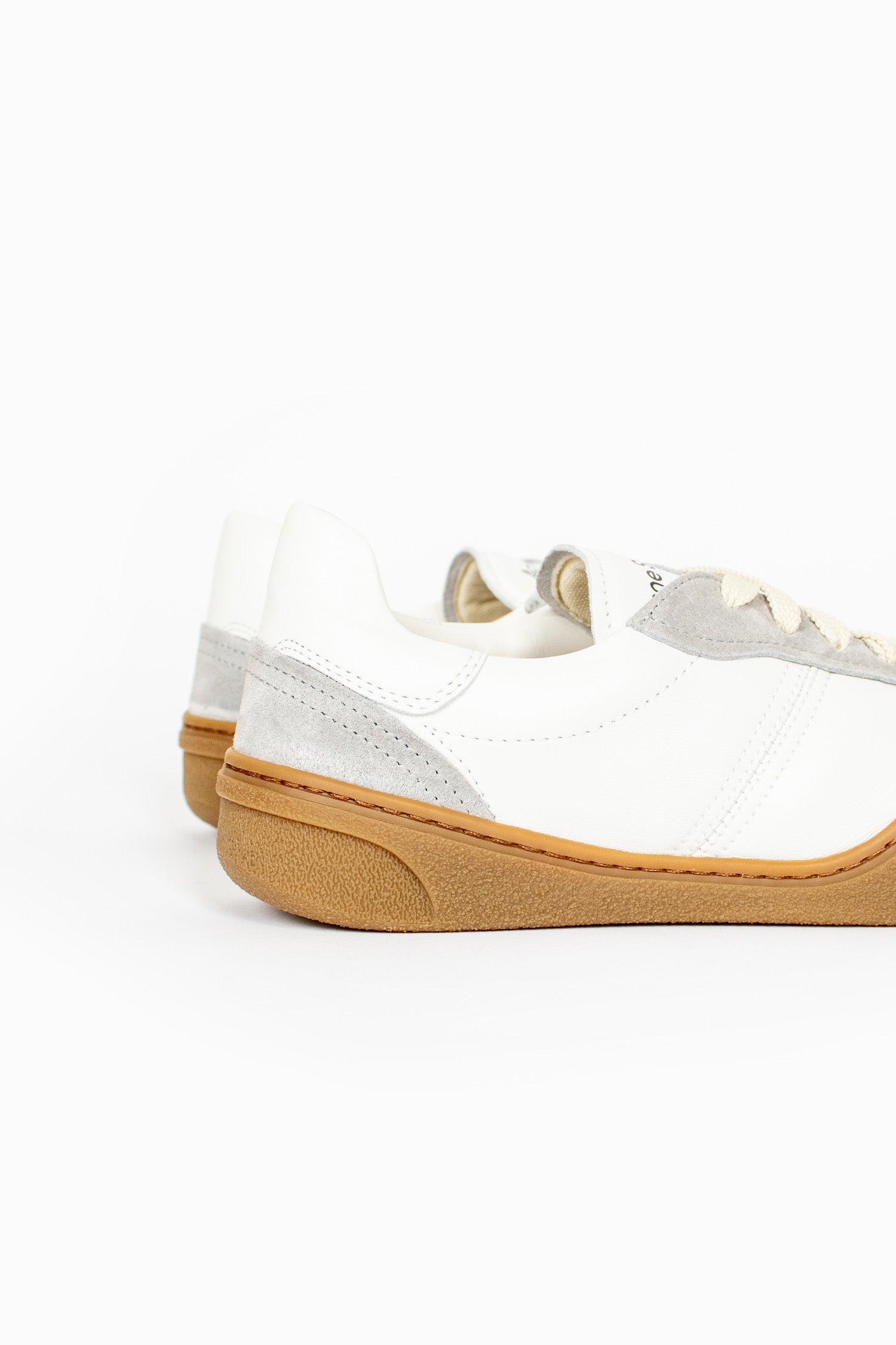 Lace Up Sneakers White/Brown