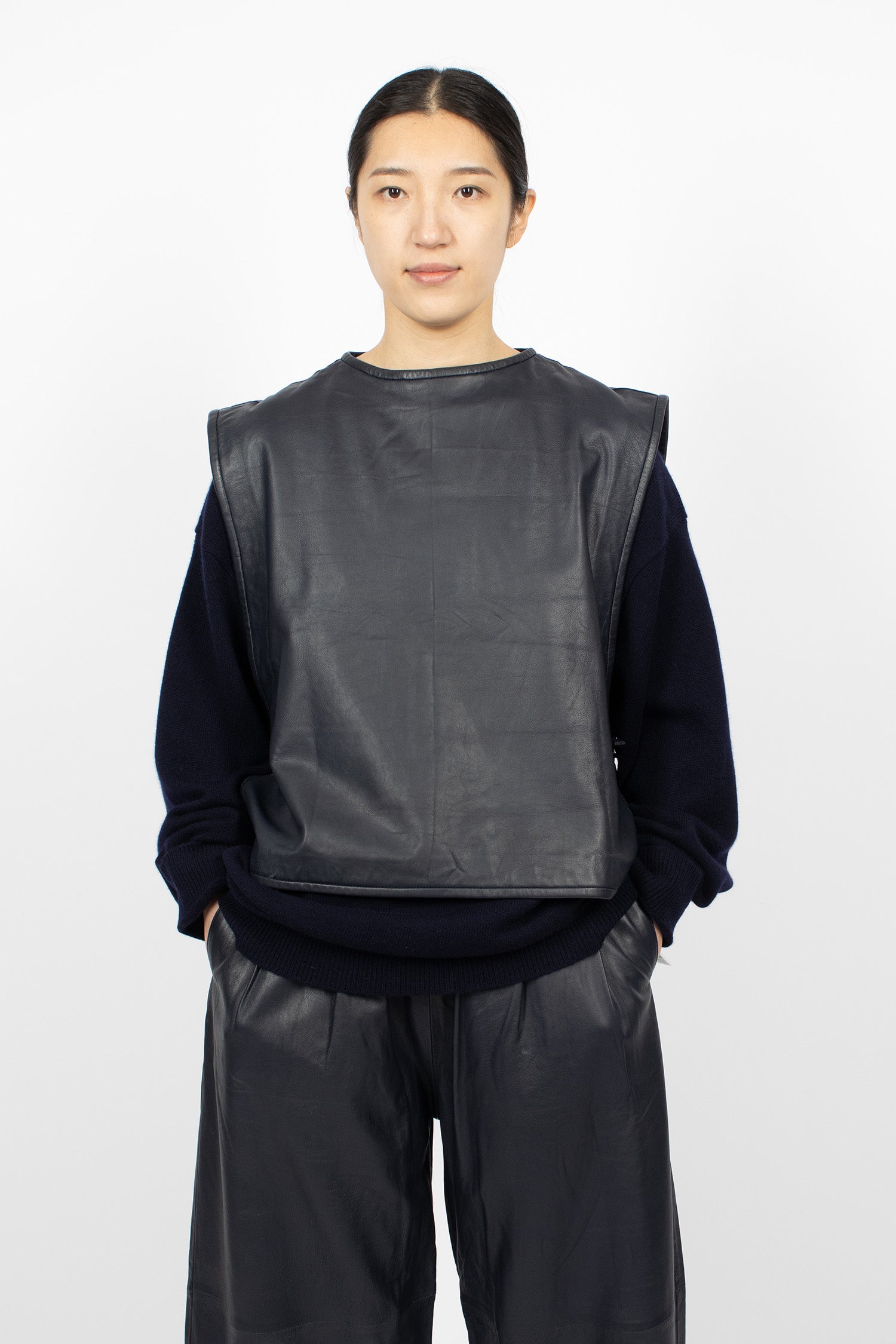 Strik Leather Vest Navy