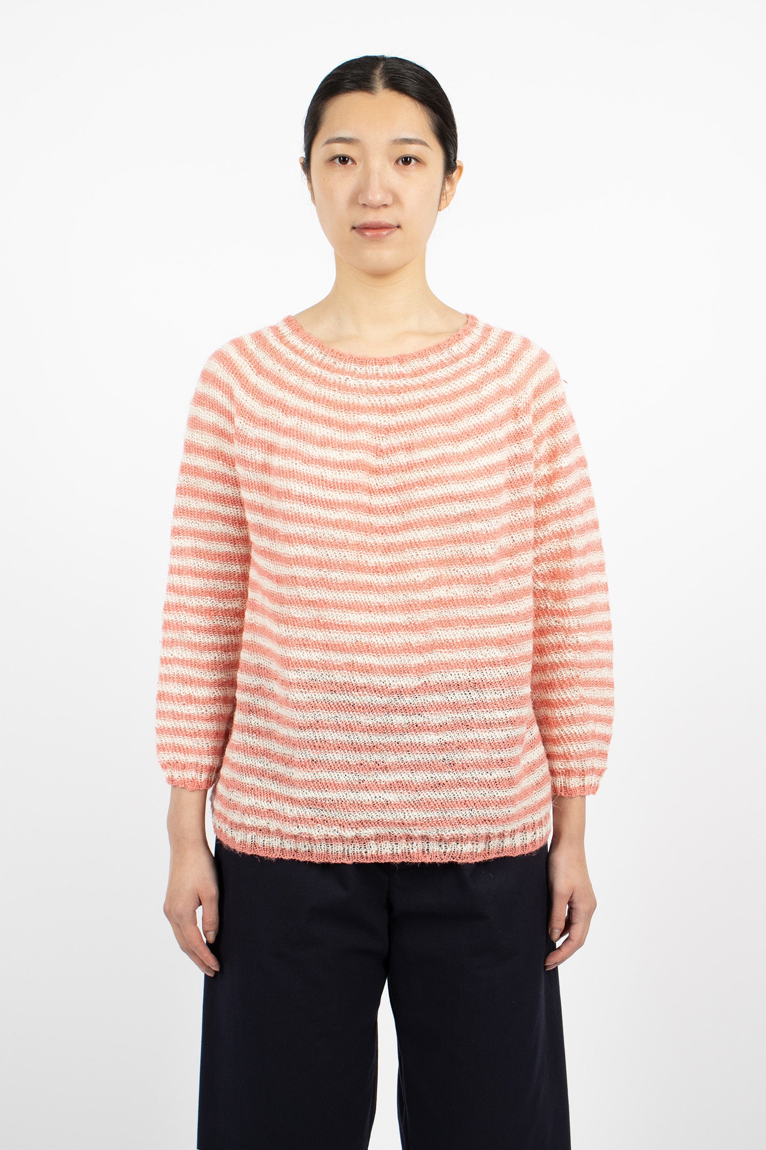 Hand-Knitted Crew Neck Sweater Pink/White