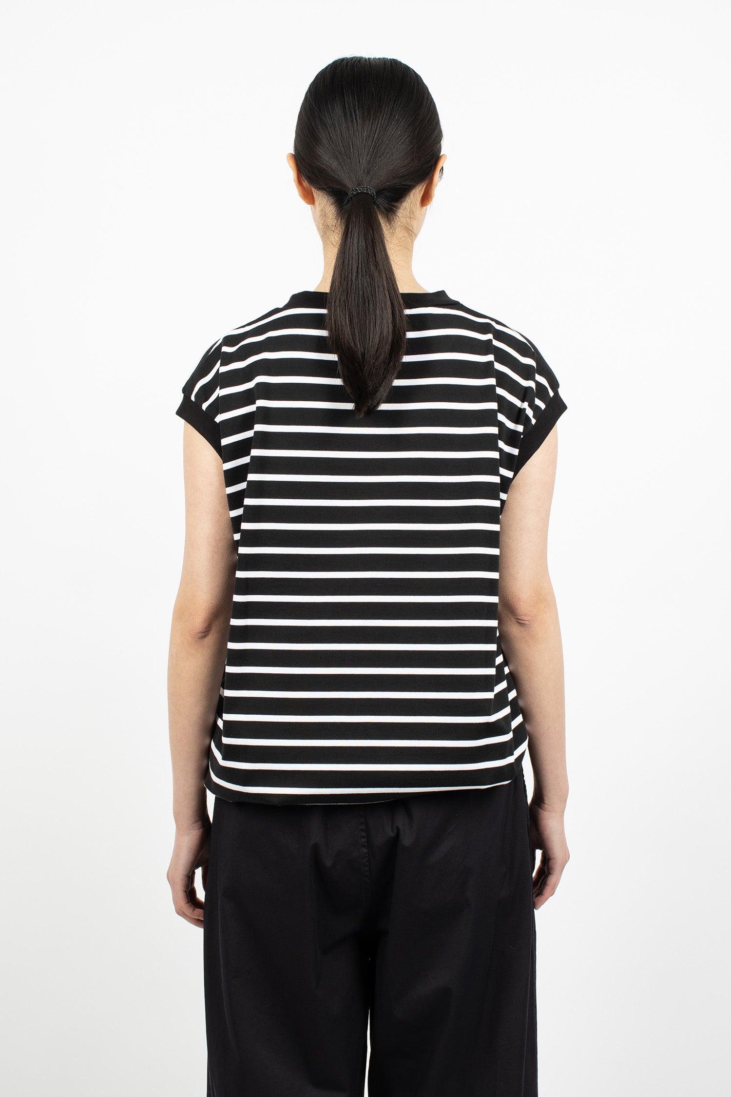 Sleeveless Trim T-Shirt Black/White