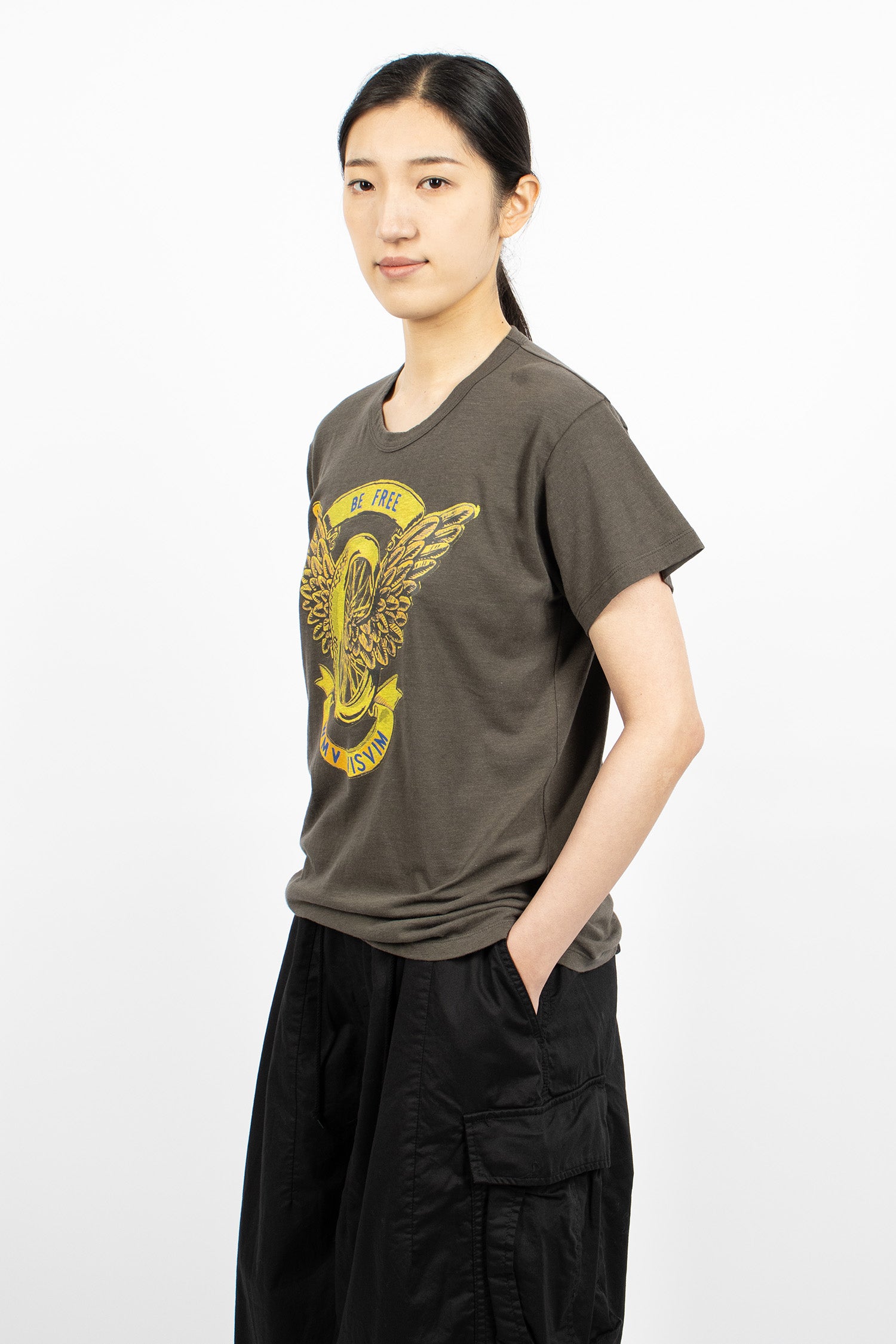 Box Tee 'Be Free' Black