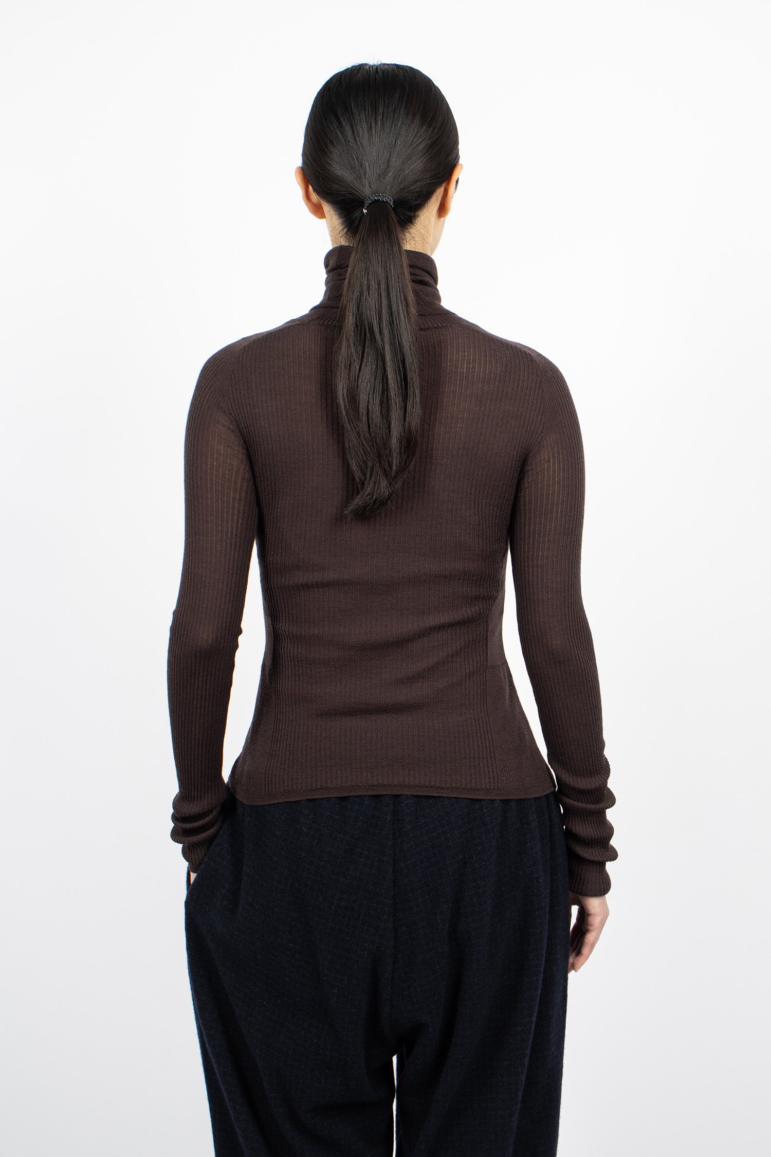 Ribbed Turtleneck Dark Brown