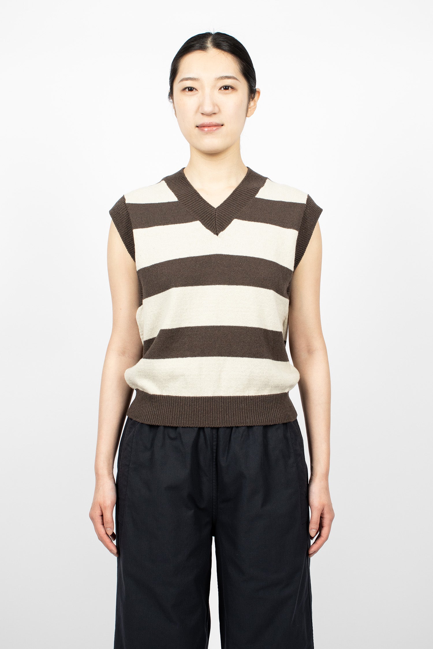 Striped V-Neck Slipover Conker/Off-White