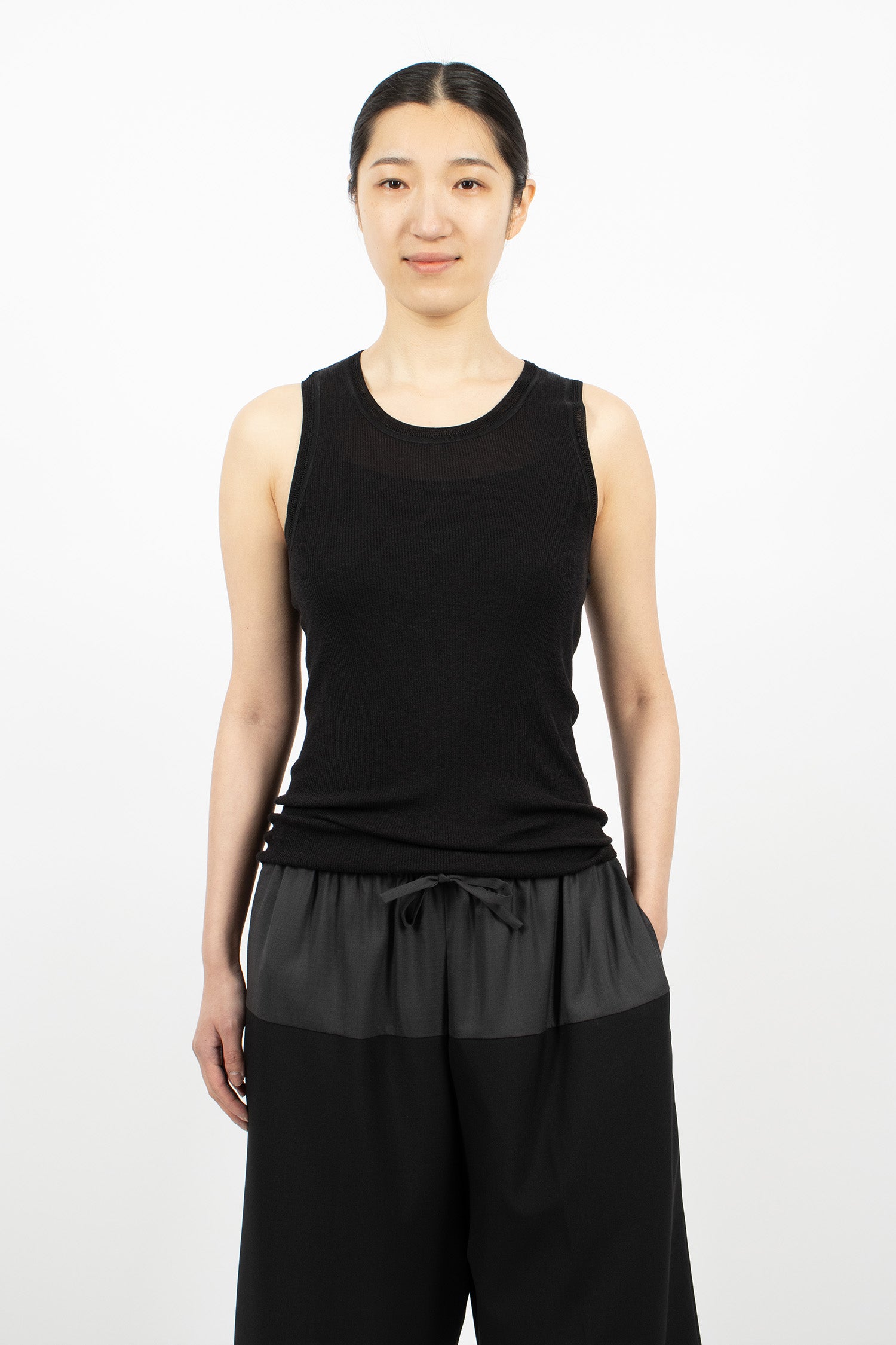 Heirloom Tank Black