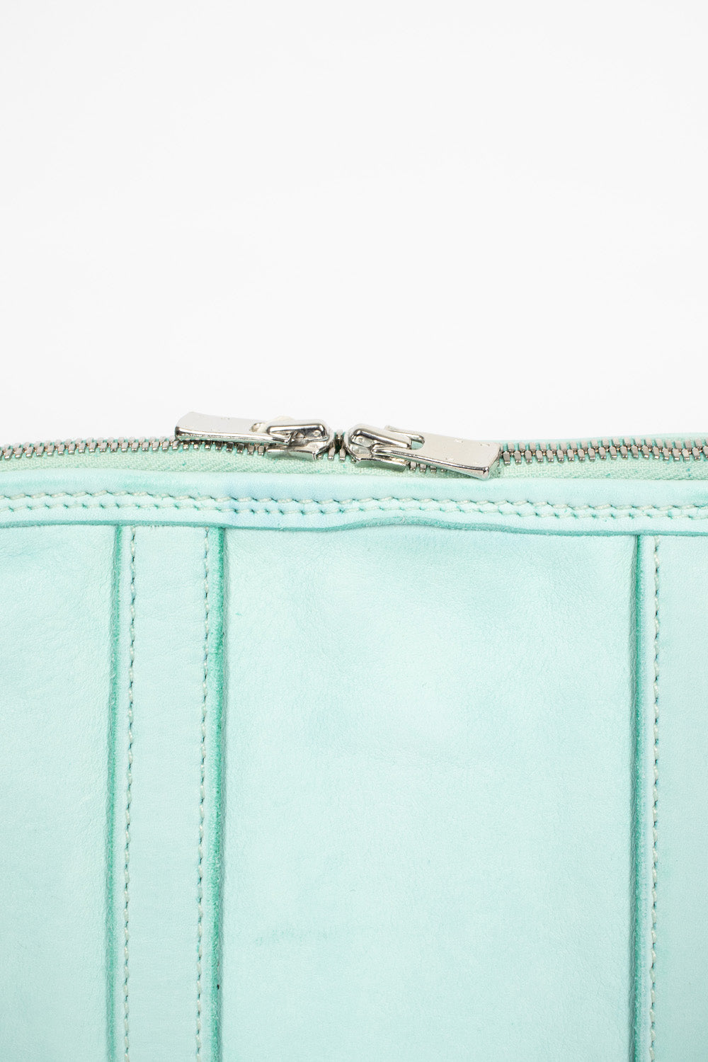 GB0003 Soft Horse Pouch CO95T